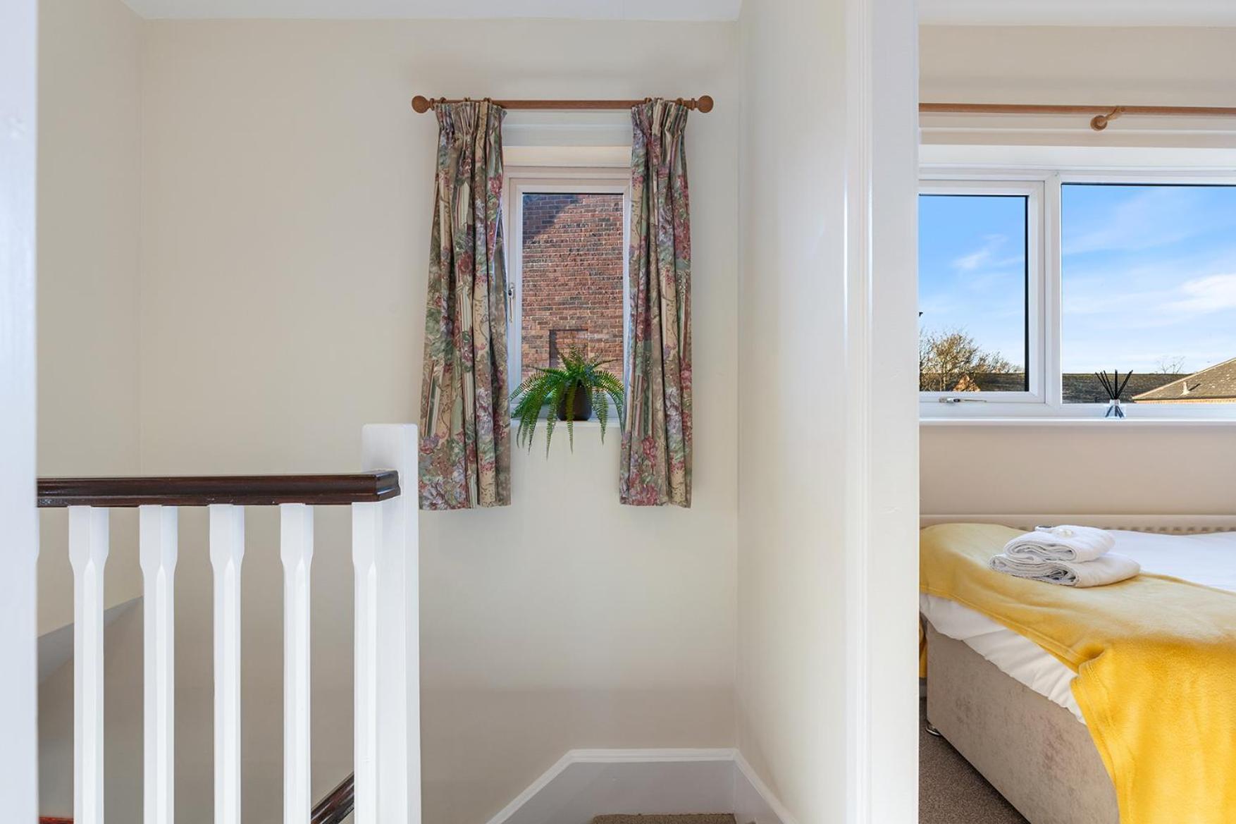 Pass The Keys Central Townhouse With Free Parking York Eksteriør billede